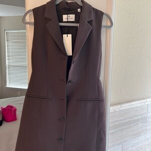 NWT Aritzia Babaton Mastermind Mini Dress
